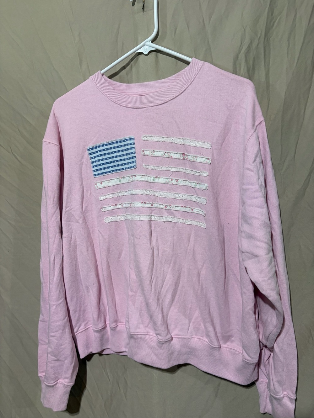 Hollister crewneck